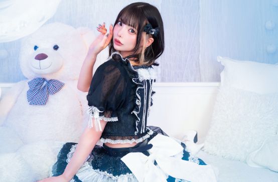 制服イメージ8